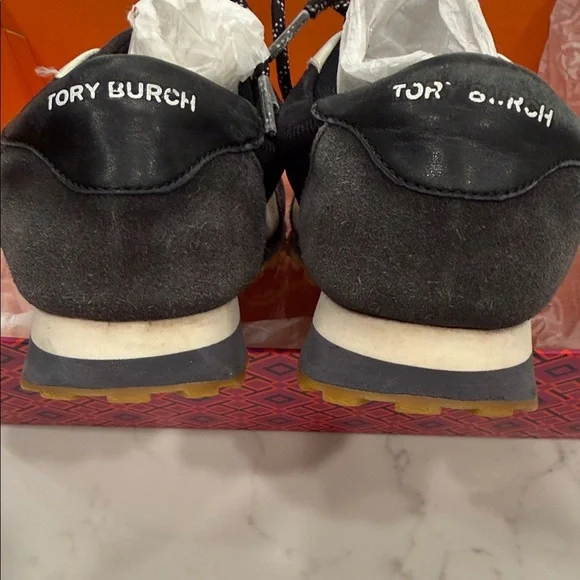 Tory Burch Annie Nylon Runner in Perfect Black / Lavagna - Picture 5 of 9